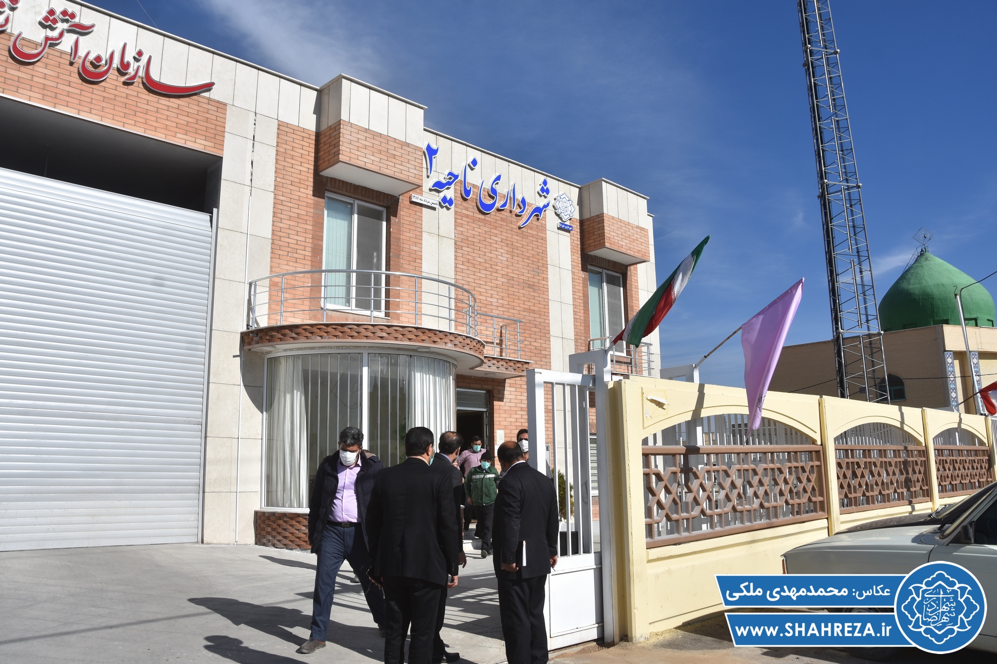 بازدید از انجام عملیات موزاییک فرش سروستان