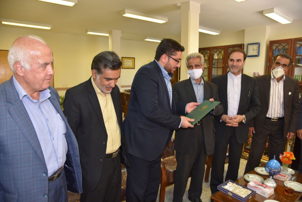 دیدار اعضای شورای اسلامی به اتفاق شهردار محترم از دادستان شهرضا و رئیس دادگستری