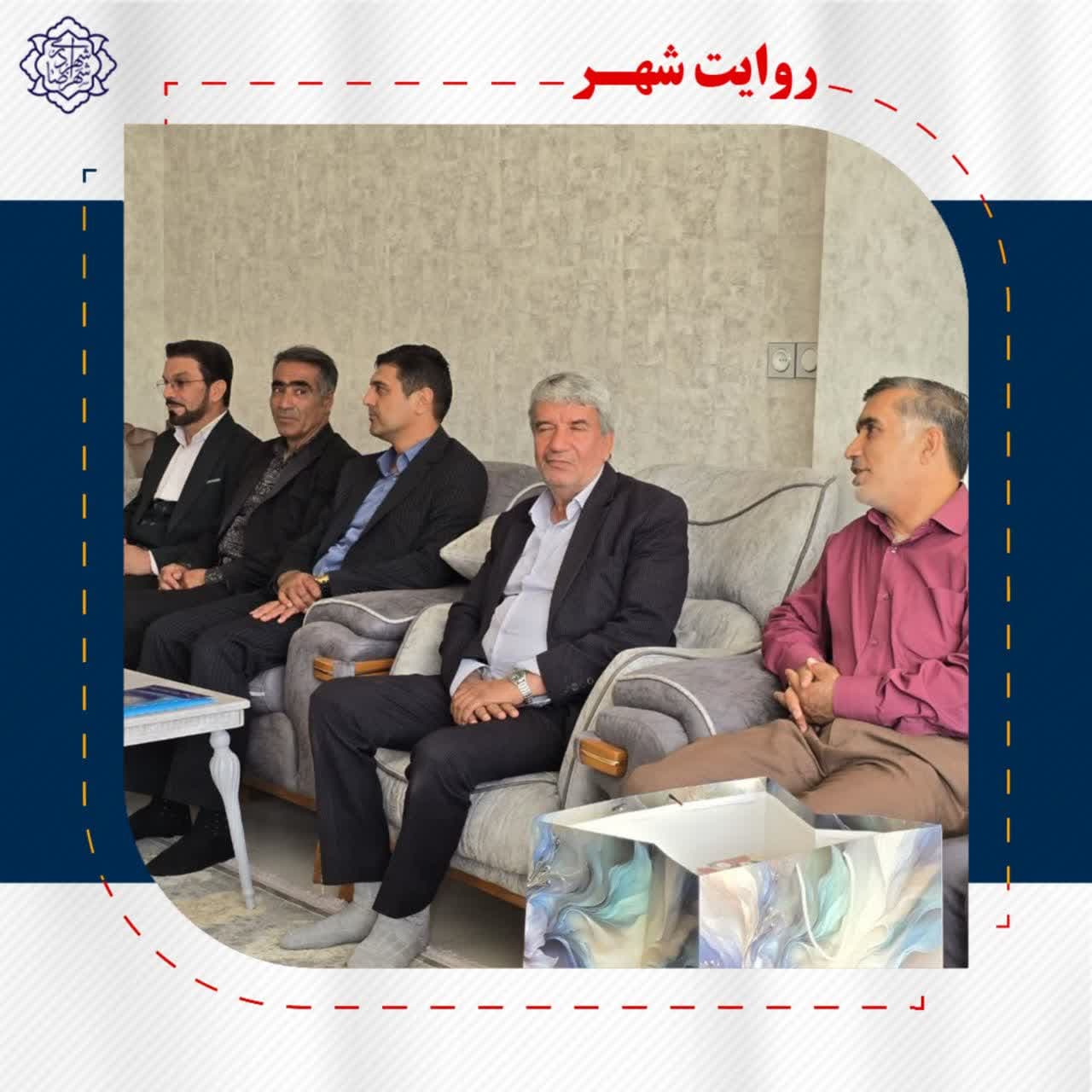 مهندس تاکی سرپرست شهرداری شهرضا و رییس و اعضای شورای اسلامی شهر به مناسبت سوم خرداد سالروز آزادسازی خرمشهر با جانباز ۷۰ درصد عملیات بیتالمقدس جعفر شاهپری دیدار کردند.