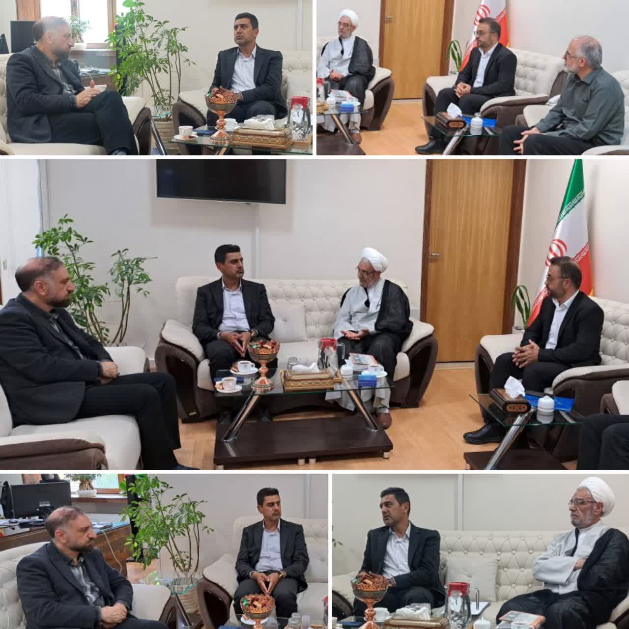 دیدار مسئولان شهرستان شهرضا با دکتر افشارنیا