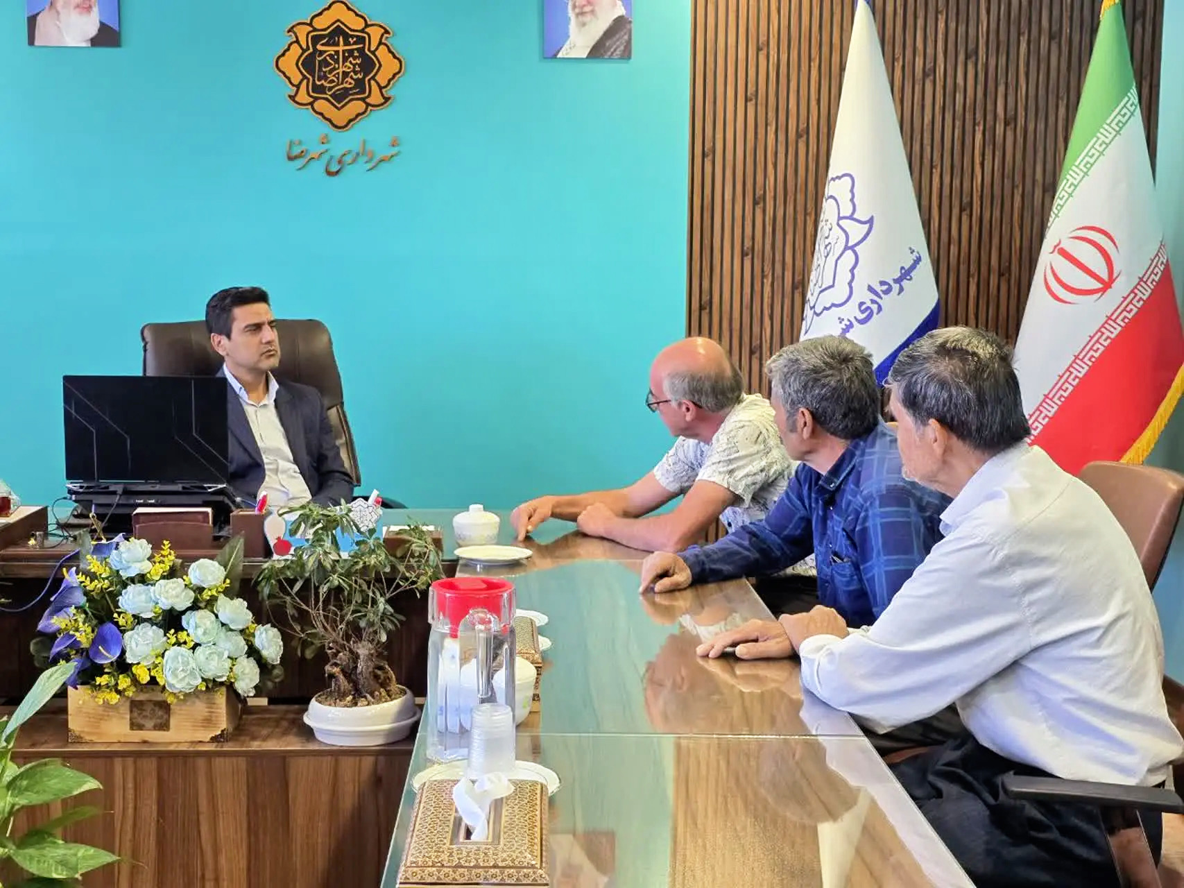 ملاقات مردمی مهندس تاکی شهردار شهرضا با شهروندان محترم