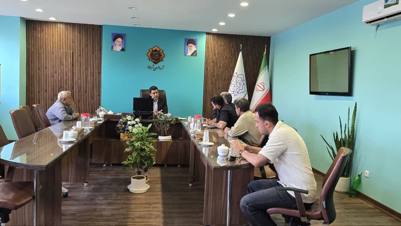 ملاقات مردمی مهندس تاکی شهردار شهرضا با شهروندان محترم