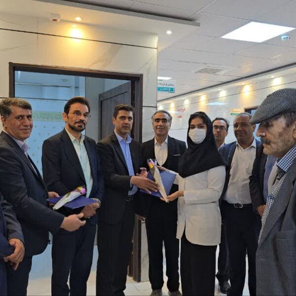 تبریک شهردار و اعضای شورای اسلامی شهرضا به پرستاران و کادر درمان