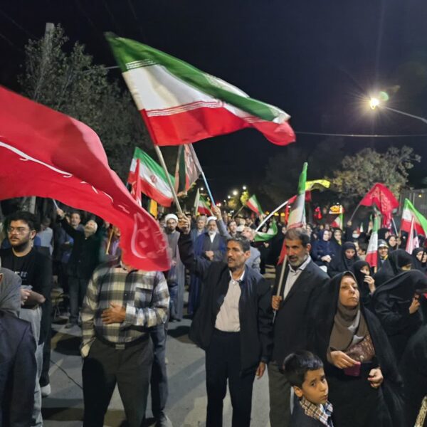 تداوم ارتباط مستقیم مدیریت شهری با شهروندان در تجمعات شبانه