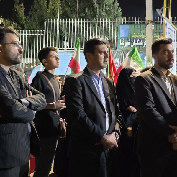 تداوم ارتباط مستقیم مدیریت شهری با شهروندان در تجمعات شبانه